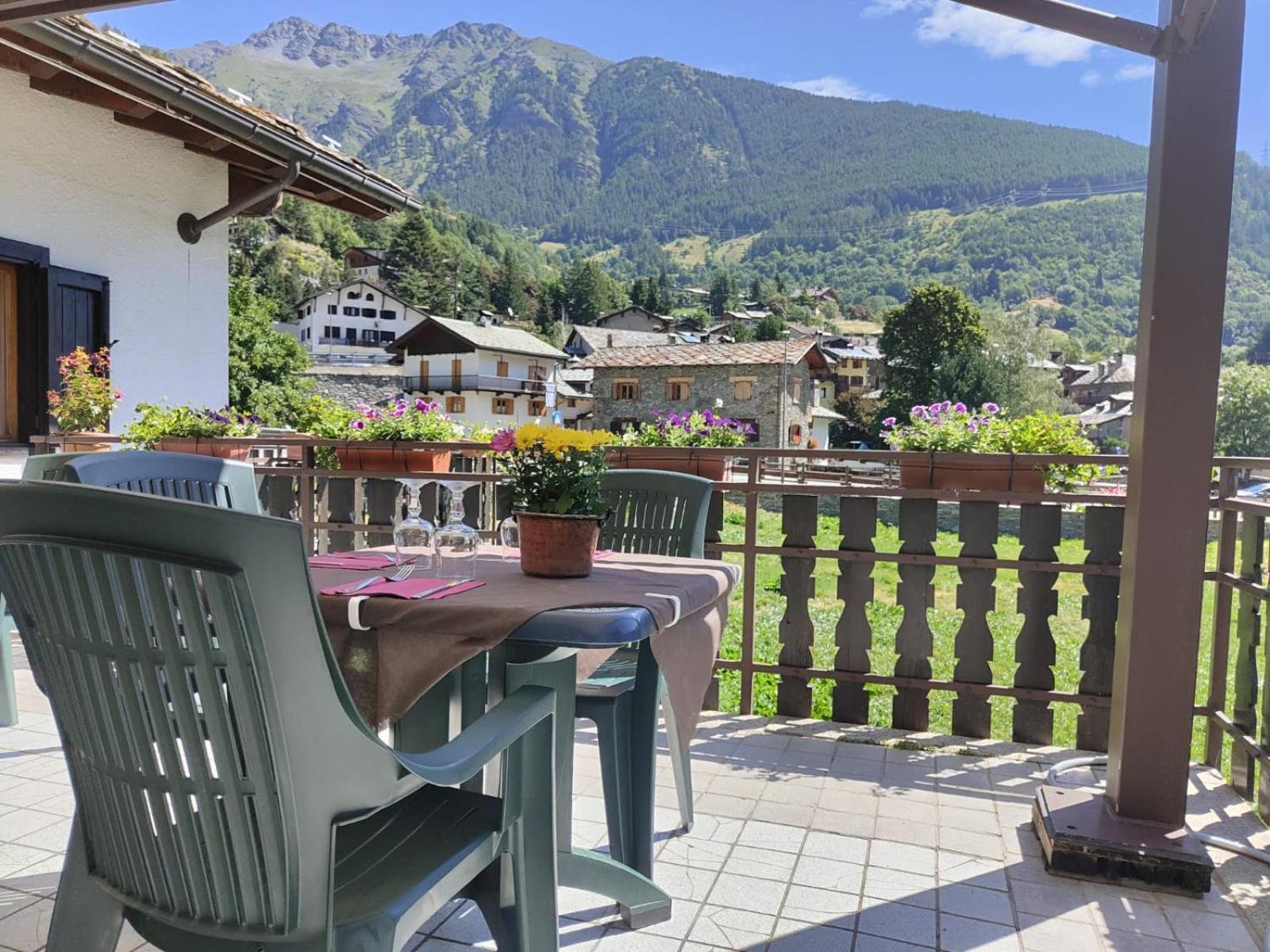 Hotel Col Serena Etroubles Zewnętrze zdjęcie